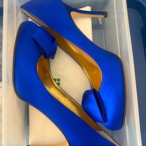 Kate Spade royal blue pump with box brand new with shoe carry bag